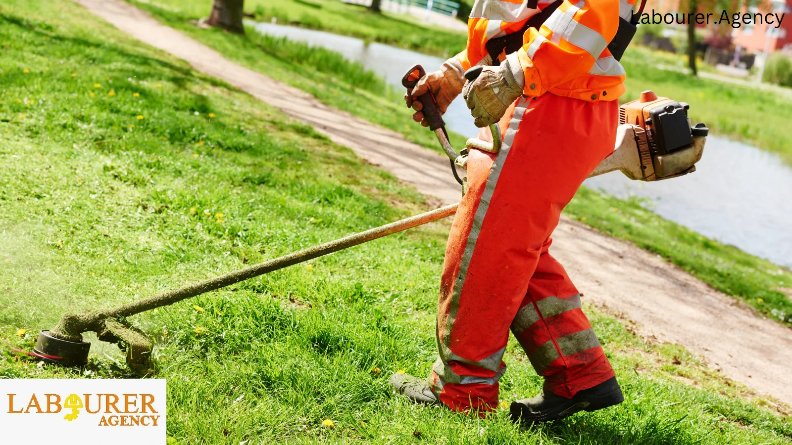 Professional Opportunity: Groundworker in St Helens (Contract/Temporary)